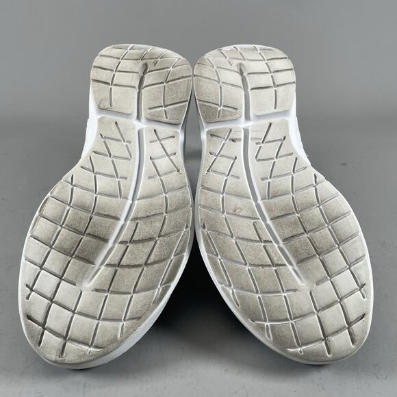 OOFOS OOmg eeZee Low Women’s 7 Black White Slip On Comfort Recovery Shoes GUC - Picture 4 of 9